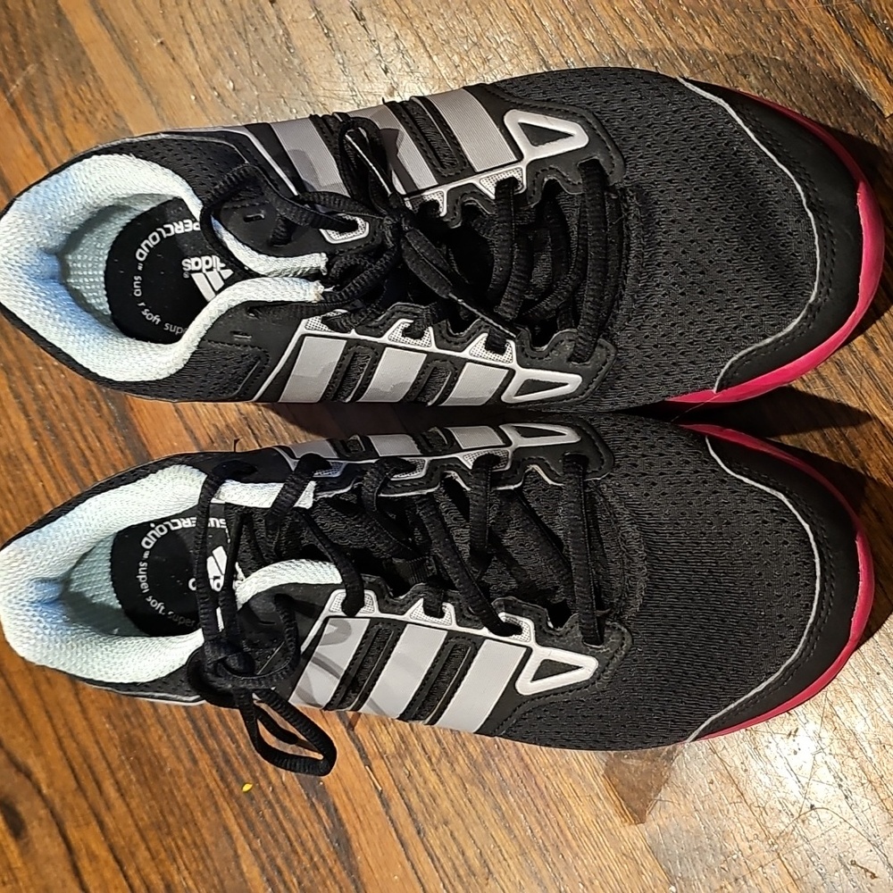 adidas Shoes - Picture 4 of 9
